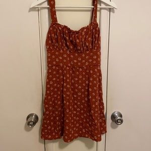orange dress